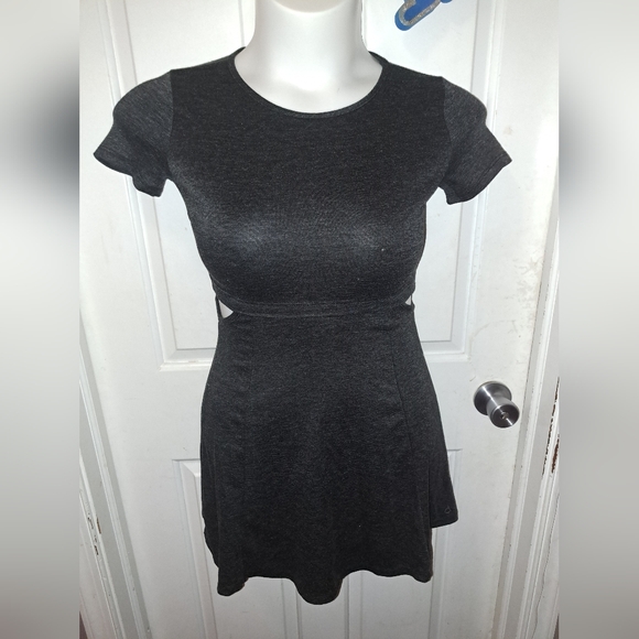 WetSeal Women's Side Cutout Dress Sz S - Picture 1 of 6